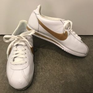 White and gold "Cortez " Nike. Size 8.5